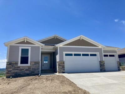 311 Isaac St