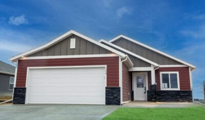 126 Isaac St